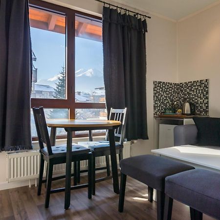 Refurbished Studios, Mountain View Balconies, Minutes From Gondola Bansko Exterior foto